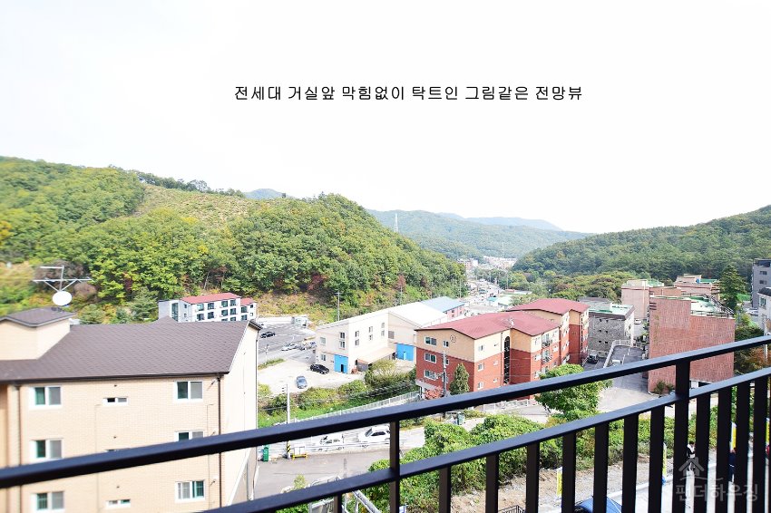 1거실11-전세대 거실앞 막힘없이 탁트인 그림같은 전망뷰.JPG